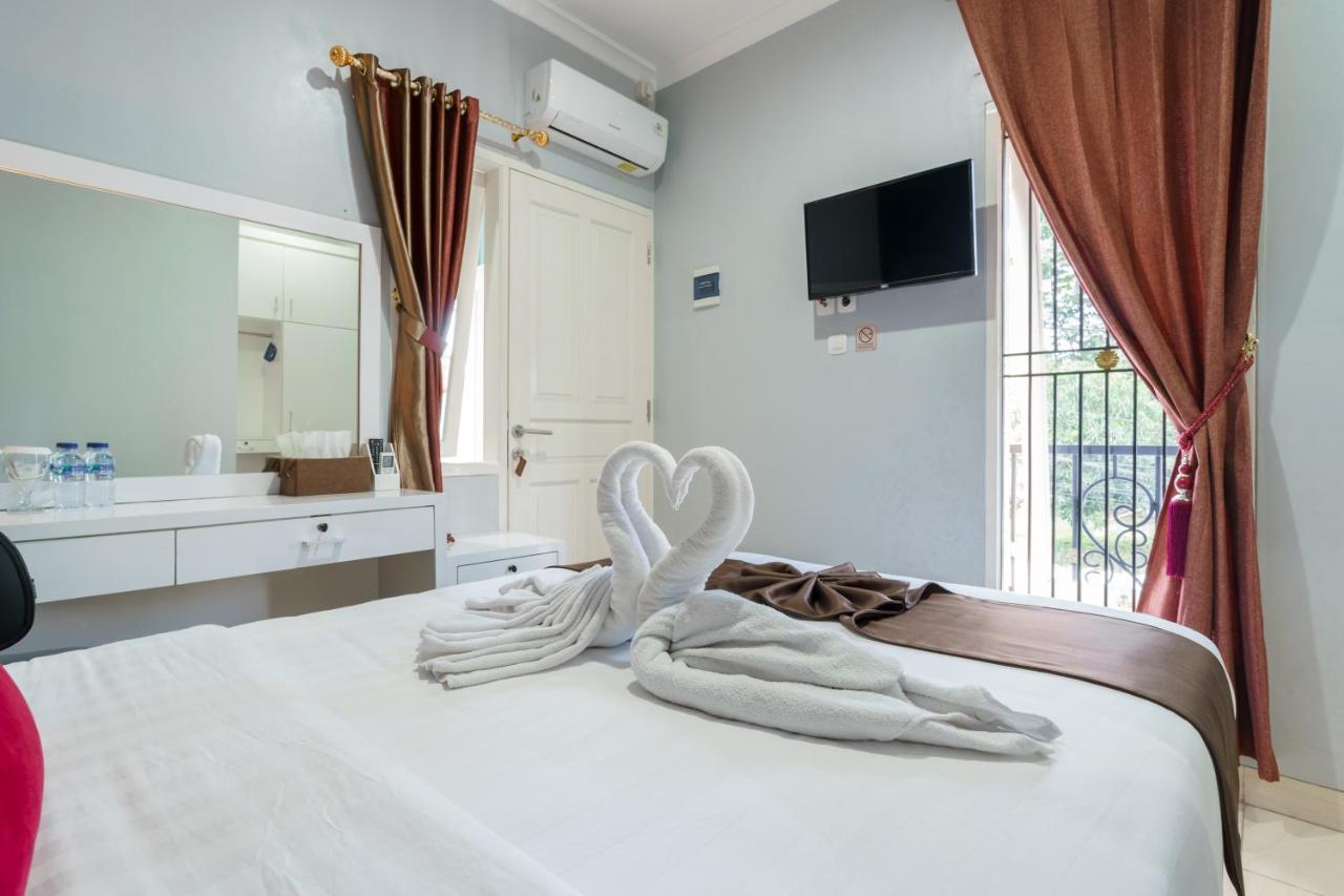 Fast Hous Syariah Bogor Mitra Reddoorz Hotel Luaran gambar