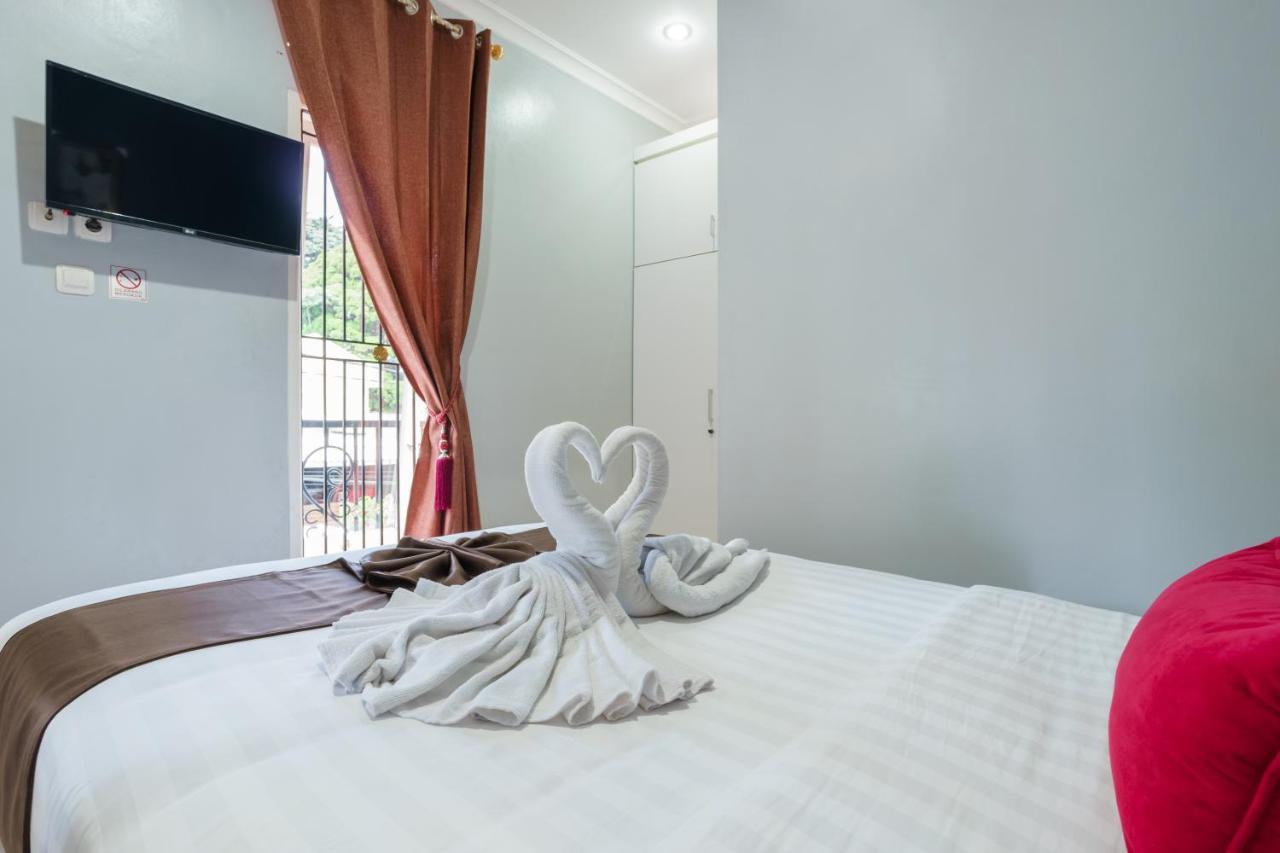 Fast Hous Syariah Bogor Mitra Reddoorz Hotel Luaran gambar